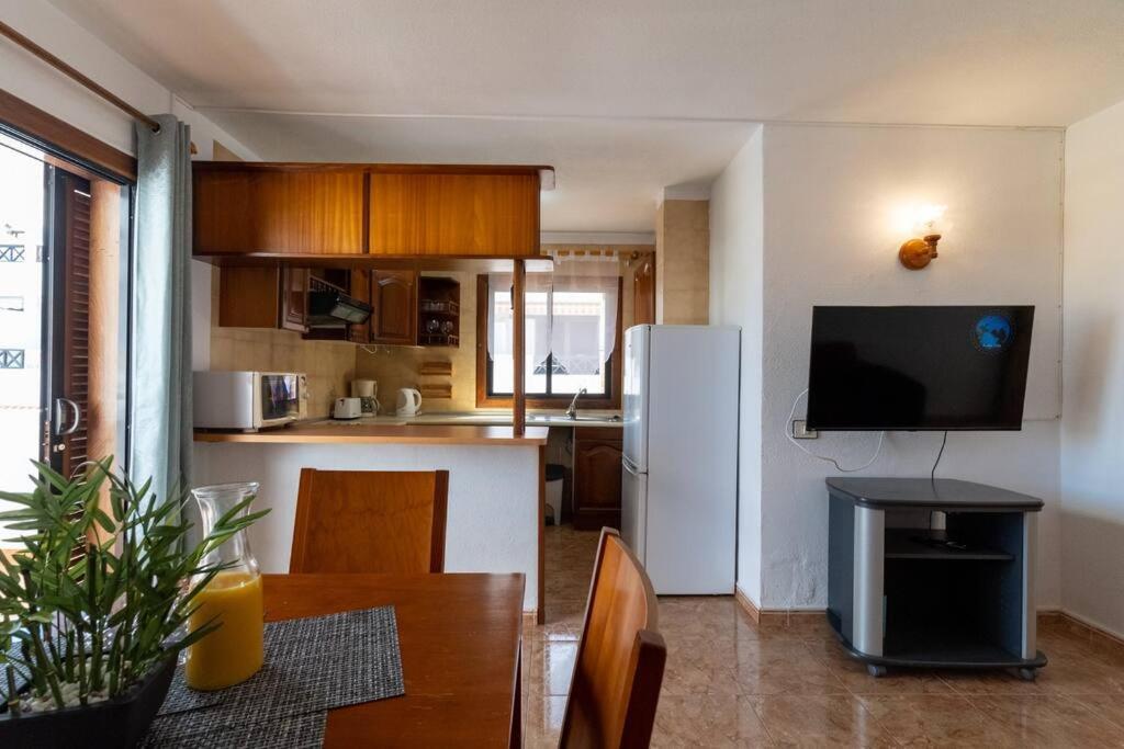 Apartamento Con 2 Terrazas En Los Cristianos 洛斯克里斯蒂亚诺斯 外观 照片
