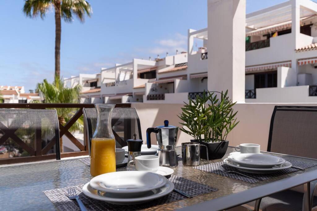 Apartamento Con 2 Terrazas En Los Cristianos 洛斯克里斯蒂亚诺斯 外观 照片
